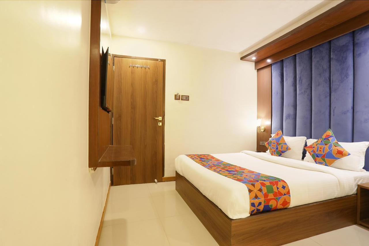 Hotel Rio Mumbai Bombaim Exterior foto